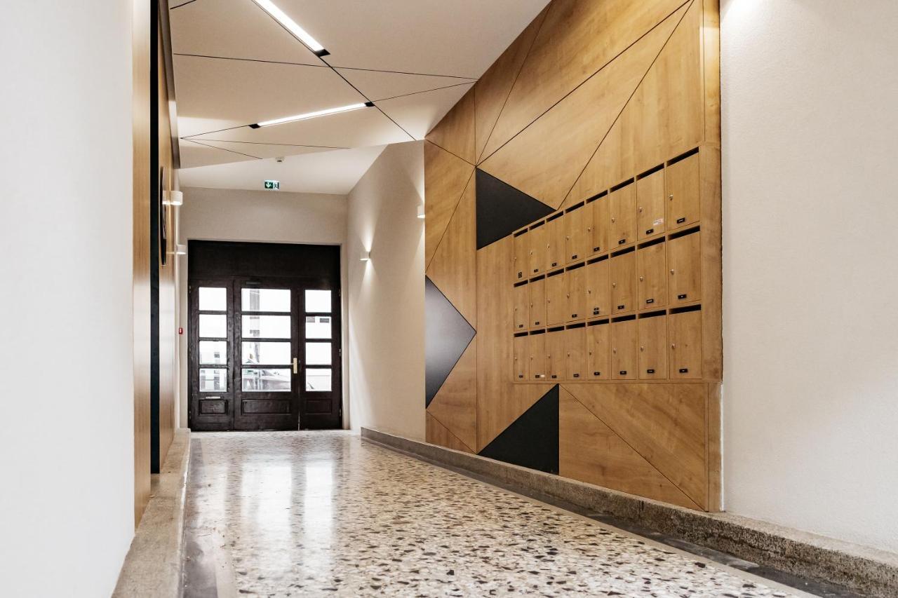 Woody - Comfy Apartment In Siska Ljubljana Luaran gambar